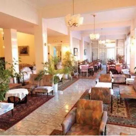 Hotel Nireus Néa Mákri
